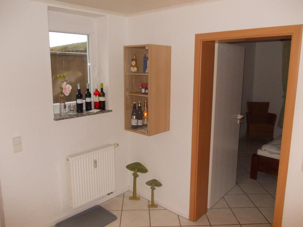 Ferienwohnung Knobloch Wahlheim Екстериор снимка